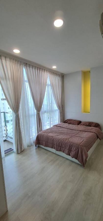 Straits Garden Suites By Yen'S Sojourn جورج تاون المظهر الخارجي الصورة